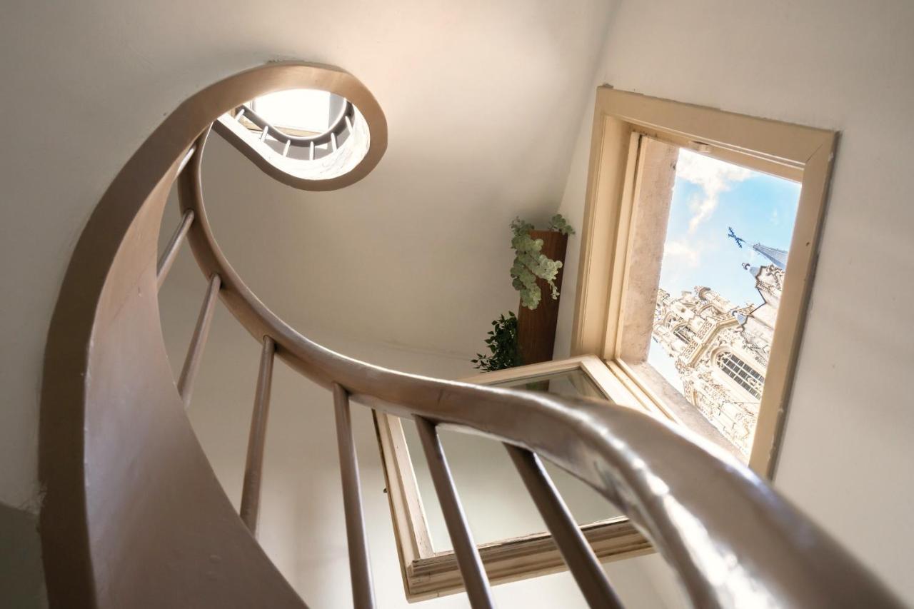 Tempel Triplex & Duplex At Historic Heart Of Antwerp Apartment Exterior foto